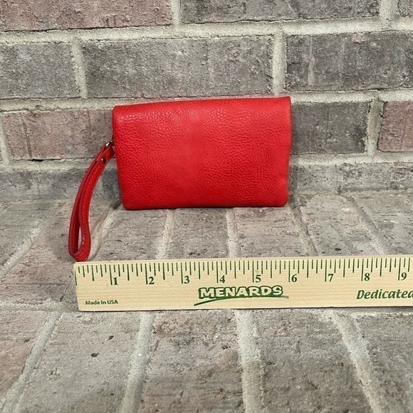 Wristlet - Picture 3 of 8